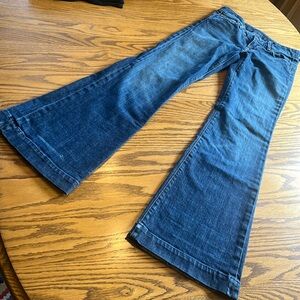 Vintage women’s Citizen of Humanity flared jeans 26